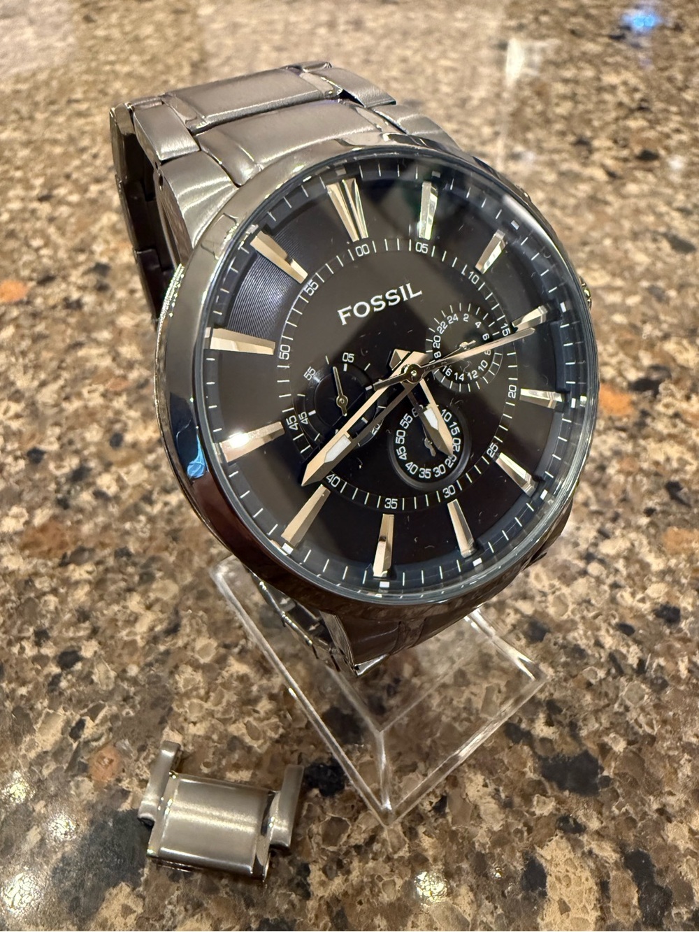 Fossil Men's chronograph watch, gunmetal/navy. EUC - Picture 4 of 5